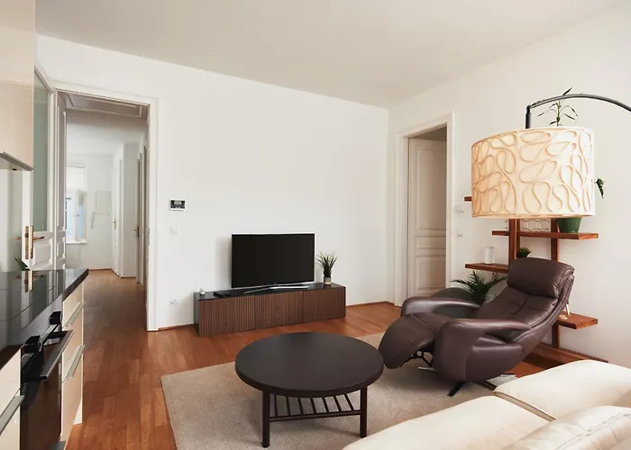 Daire Premium Near Naschmarkt In 24h Check-in Viyana