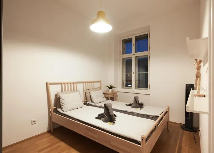 Daire Premium Near Naschmarkt In 24h Check-in