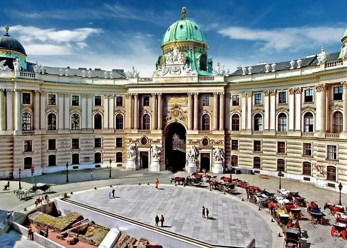 Premium Near Naschmarkt In 24h Check-in *